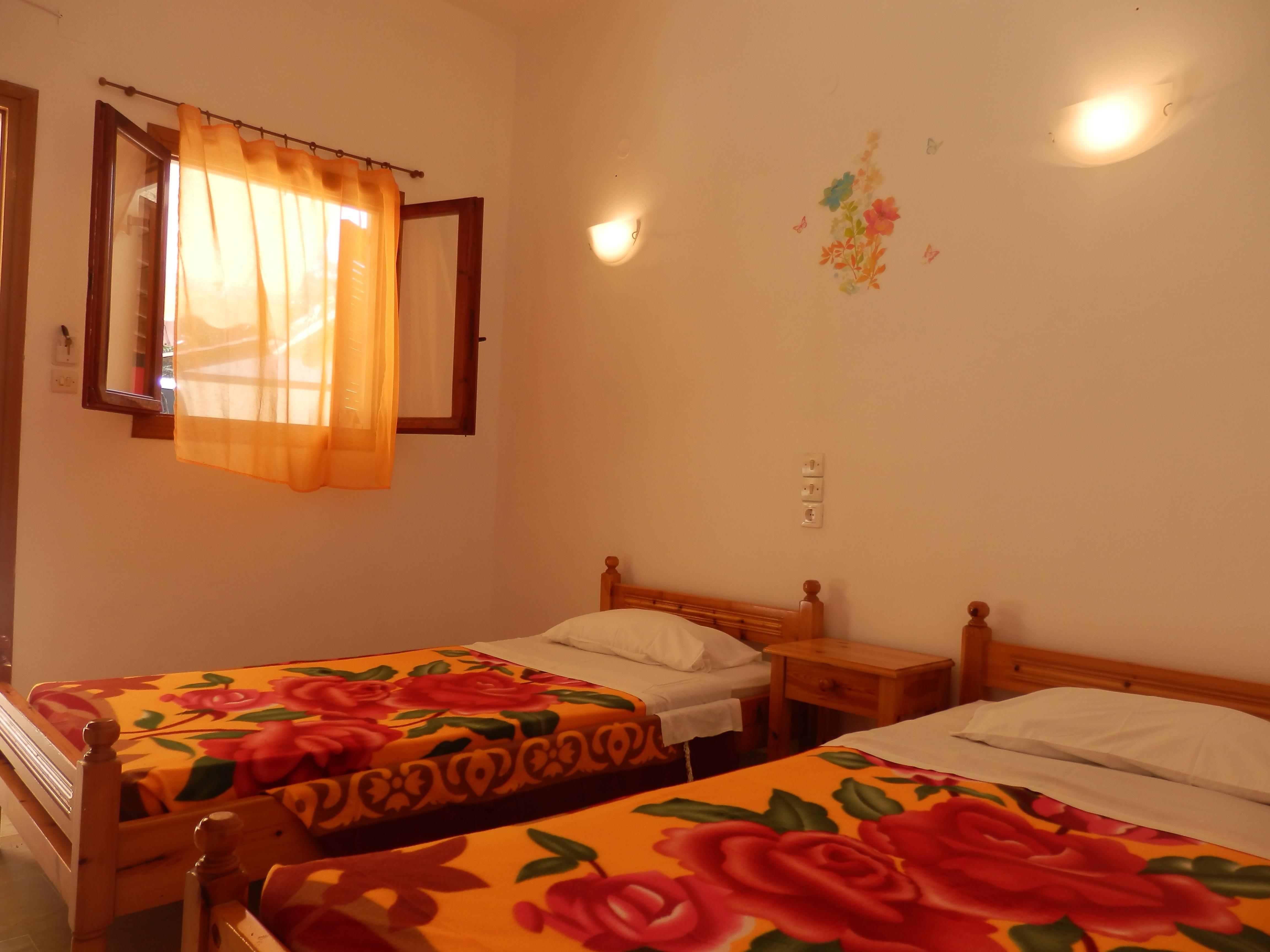 Pension Nychterida Маратиас Экстерьер фото