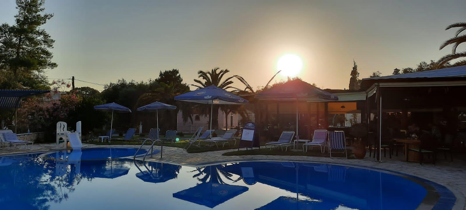 Pension Nychterida Маратиас Экстерьер фото