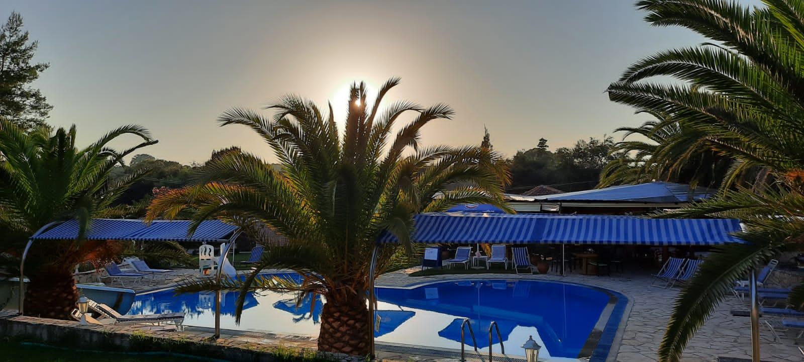 Pension Nychterida Маратиас Экстерьер фото