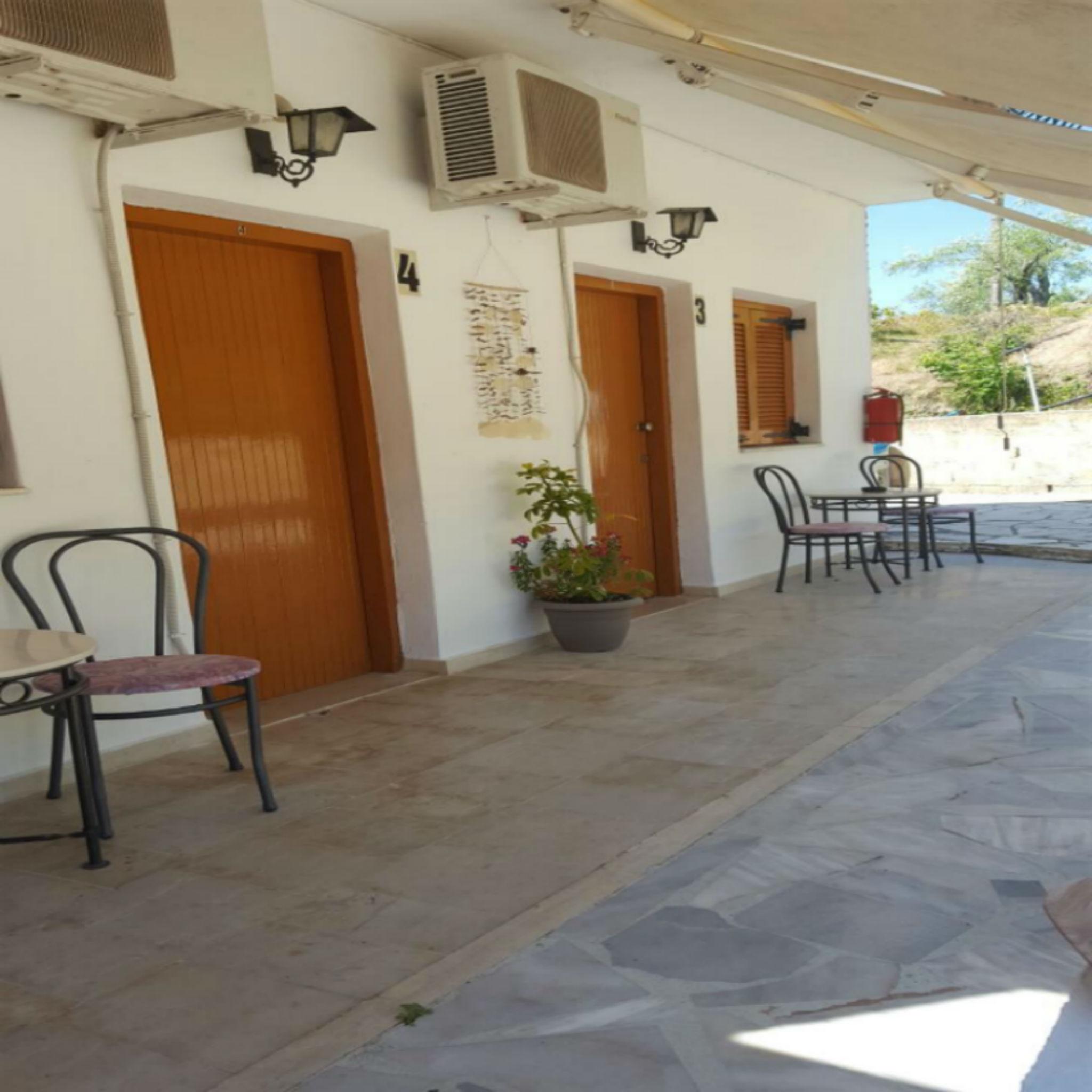 Pension Nychterida Маратиас Экстерьер фото